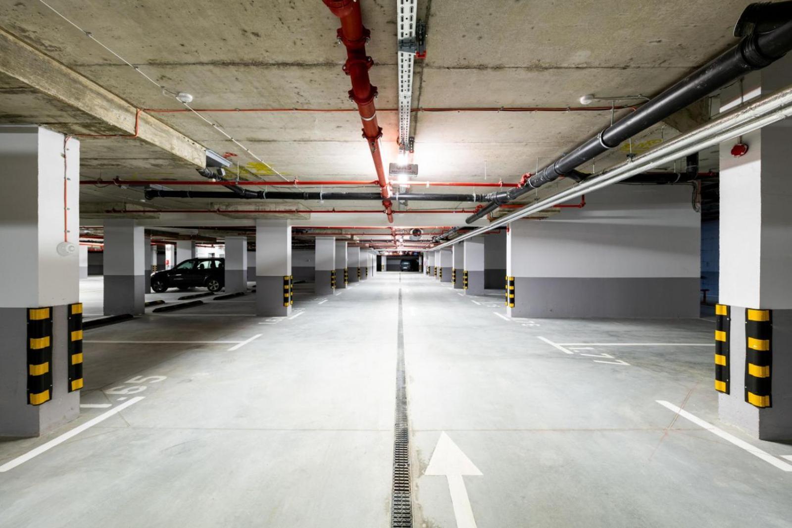 Woodside Apartment M Kopaonik Free Parking Luaran gambar