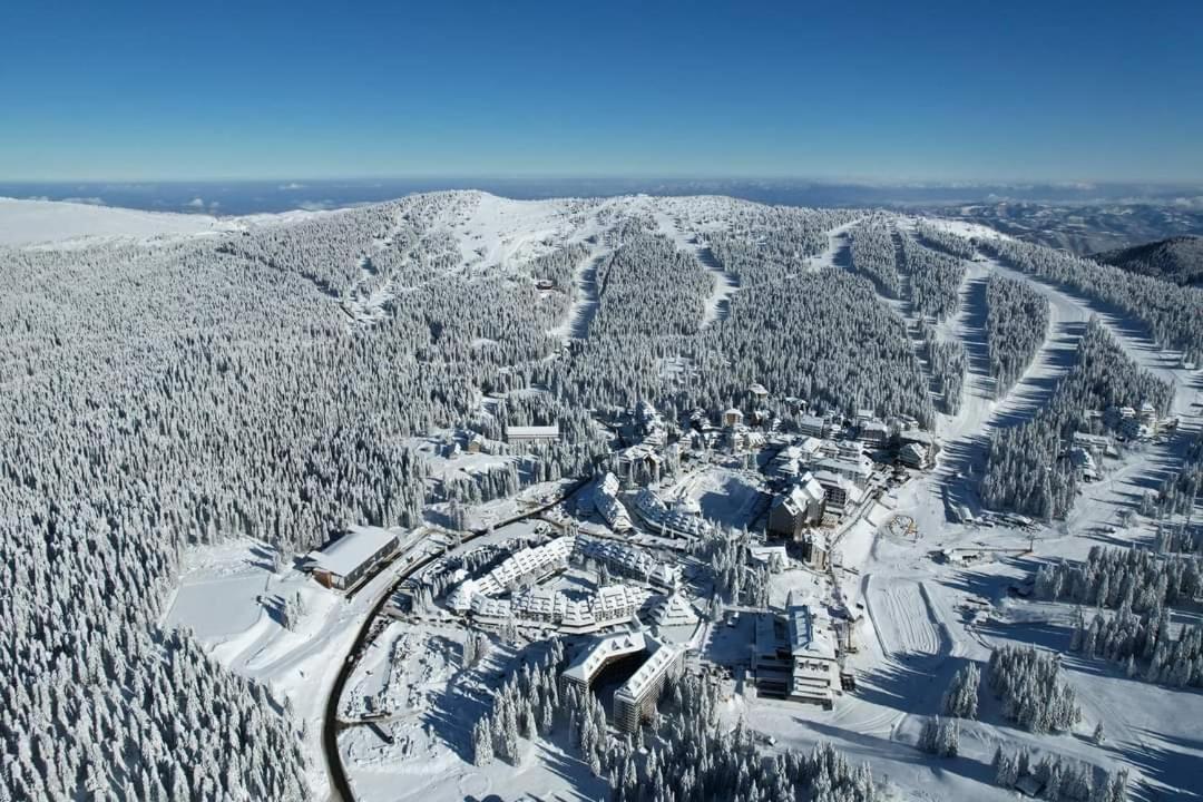 Woodside Apartment M Kopaonik Free Parking Luaran gambar