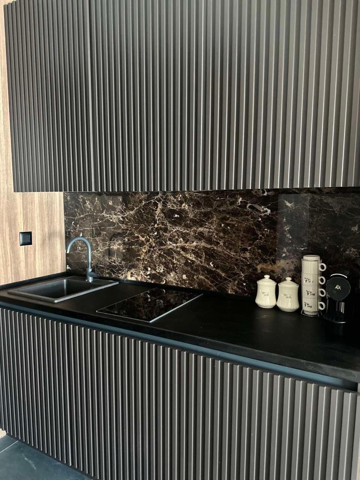 Woodside Apartment M Kopaonik Free Parking Luaran gambar